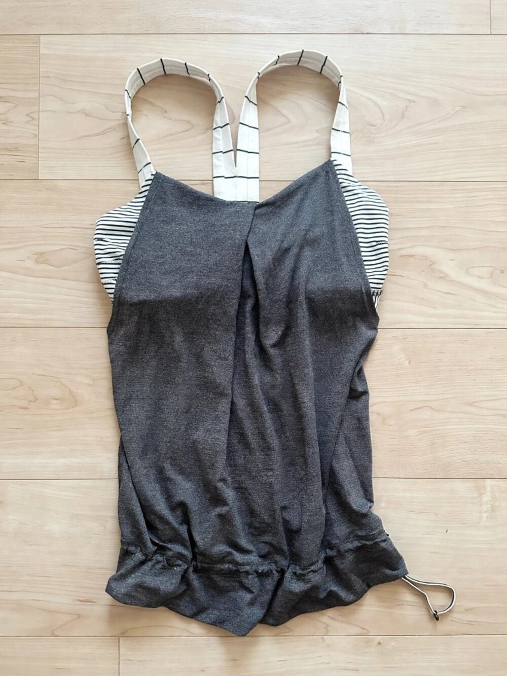Lululemon Run Back On Track Tank Sz 6 Charcoal